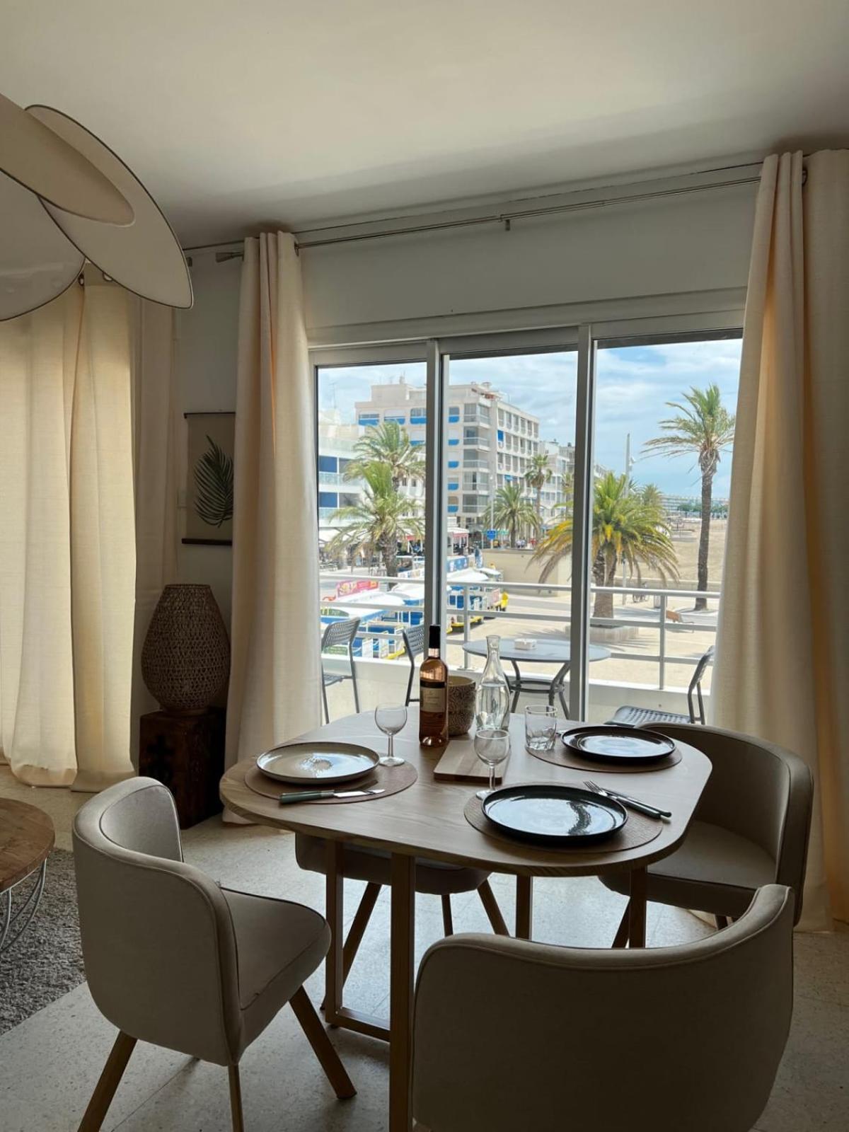 לה-גרו-דו-רואה L'Imperial 1- Appartement Tout Confort 1 Chambre Vue Mer מראה חיצוני תמונה